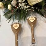 Páros pezsgős pohár, natúr természetközeli dekoráció