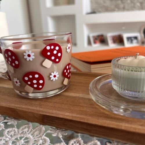 gomba mintás pohár virágokkal